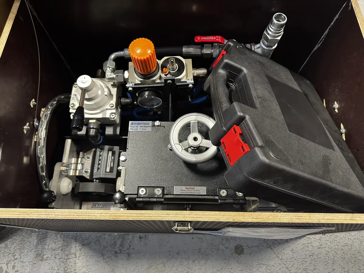 minisky cable blowing machine shipped to italy